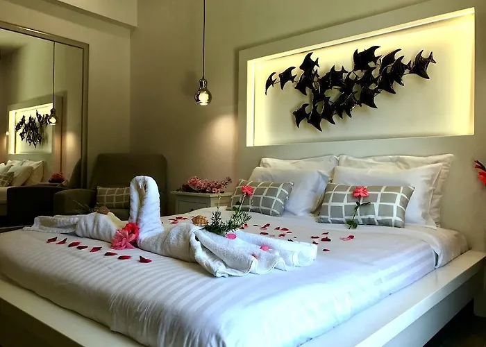 Bruskos & 3* Agios Georgios (Corfu)