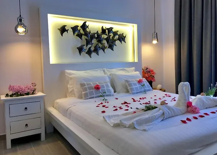 Hotel Bruskos & Agios Georgios (Corfu)