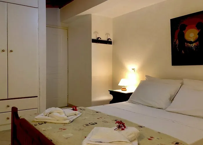 Bruskos & Hotel Agios Georgios (Corfu)
