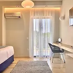 Bruskos & 3* Agios Georgios (Corfu)