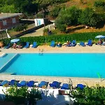 Bruskos & Hotel