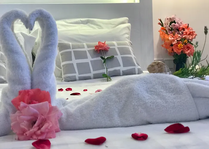Bruskos & Otel 3*