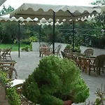 Hotel Bruskos & Agios Georgios (Corfu)