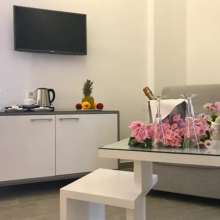 Bruskos & 3* Agios Georgios (Corfu)