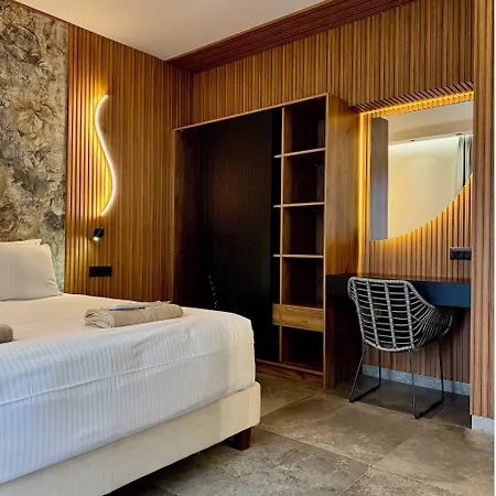 Hotel Bruskos &