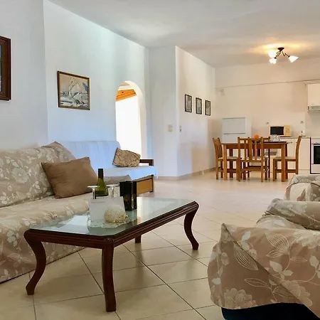 Bruskos & 3* Agios Georgios (Corfu)