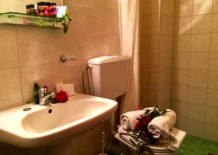 Bruskos & 圣乔治斯